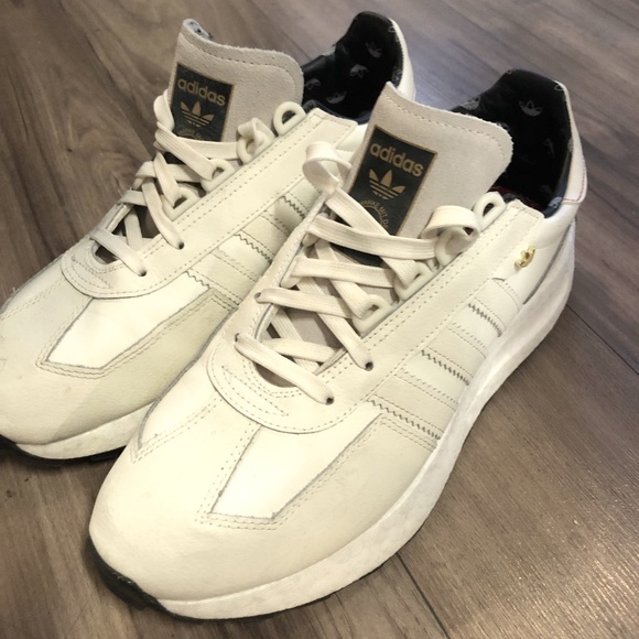 adidas Shoes - Adidas RETROPY Shoes 10.5